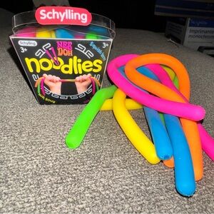 NeoDoh Noodlies Kids Stretch & Squish Toy - Multicolor